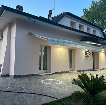 Villa Ninfea Lux Tavullia, Jacuzzi, Garden, Wifi, Ac 외부 사진